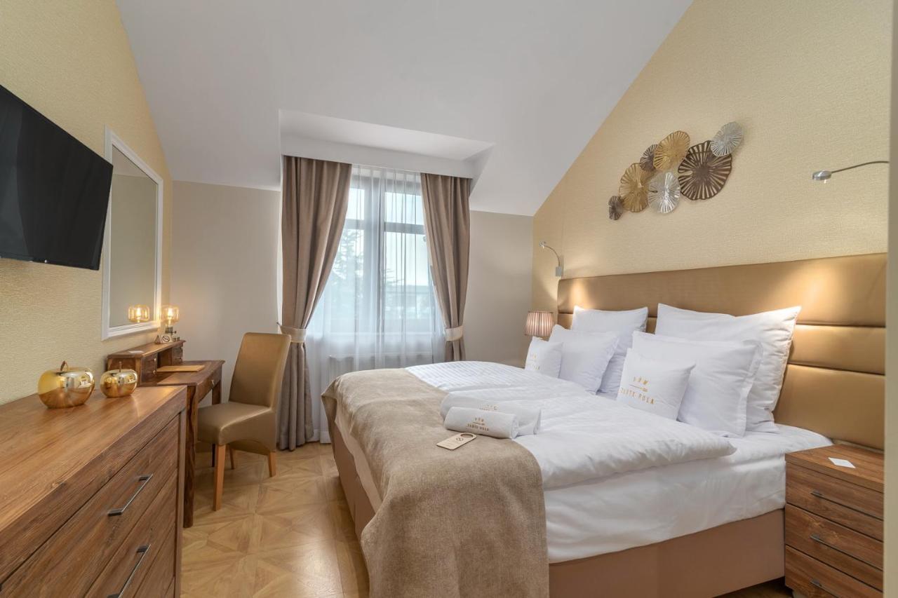 Bed and Breakfast Dom Zlote Pola Danzig Exterior foto