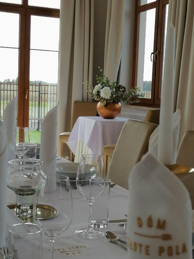 Bed and Breakfast Dom Zlote Pola Danzig Exterior foto